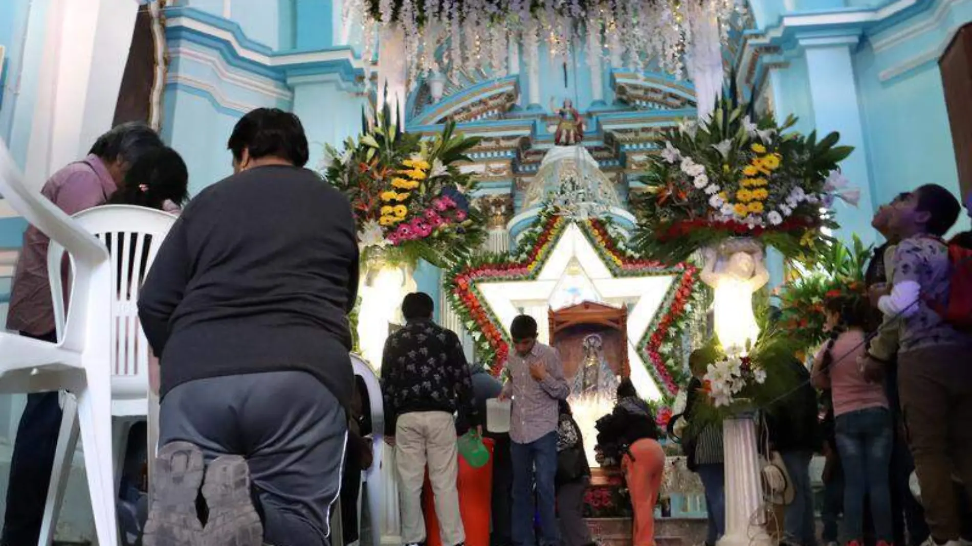 Durante todo el día realizaron varias misas 